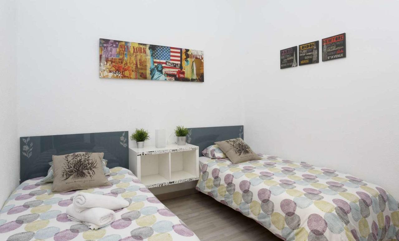 Apartmán Latina Madrid Exteriér fotografie