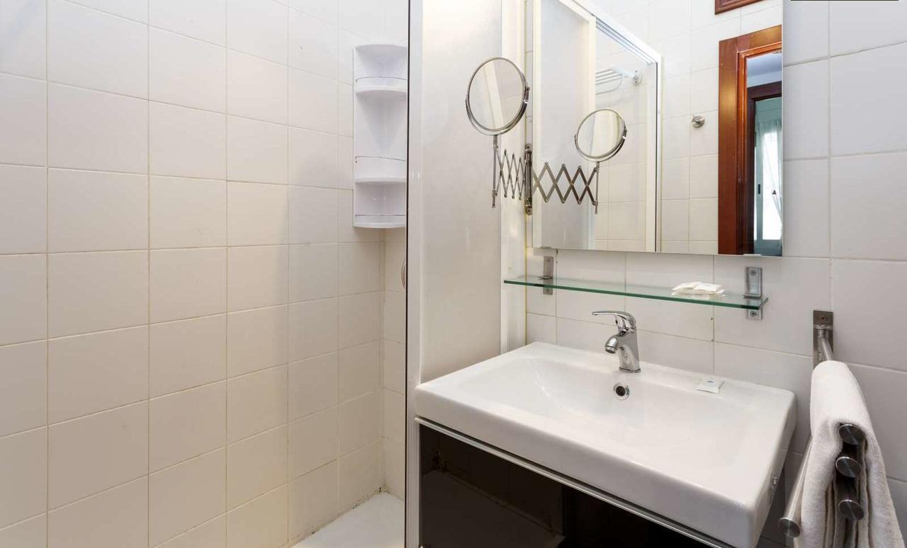 Apartmán Latina Madrid Exteriér fotografie