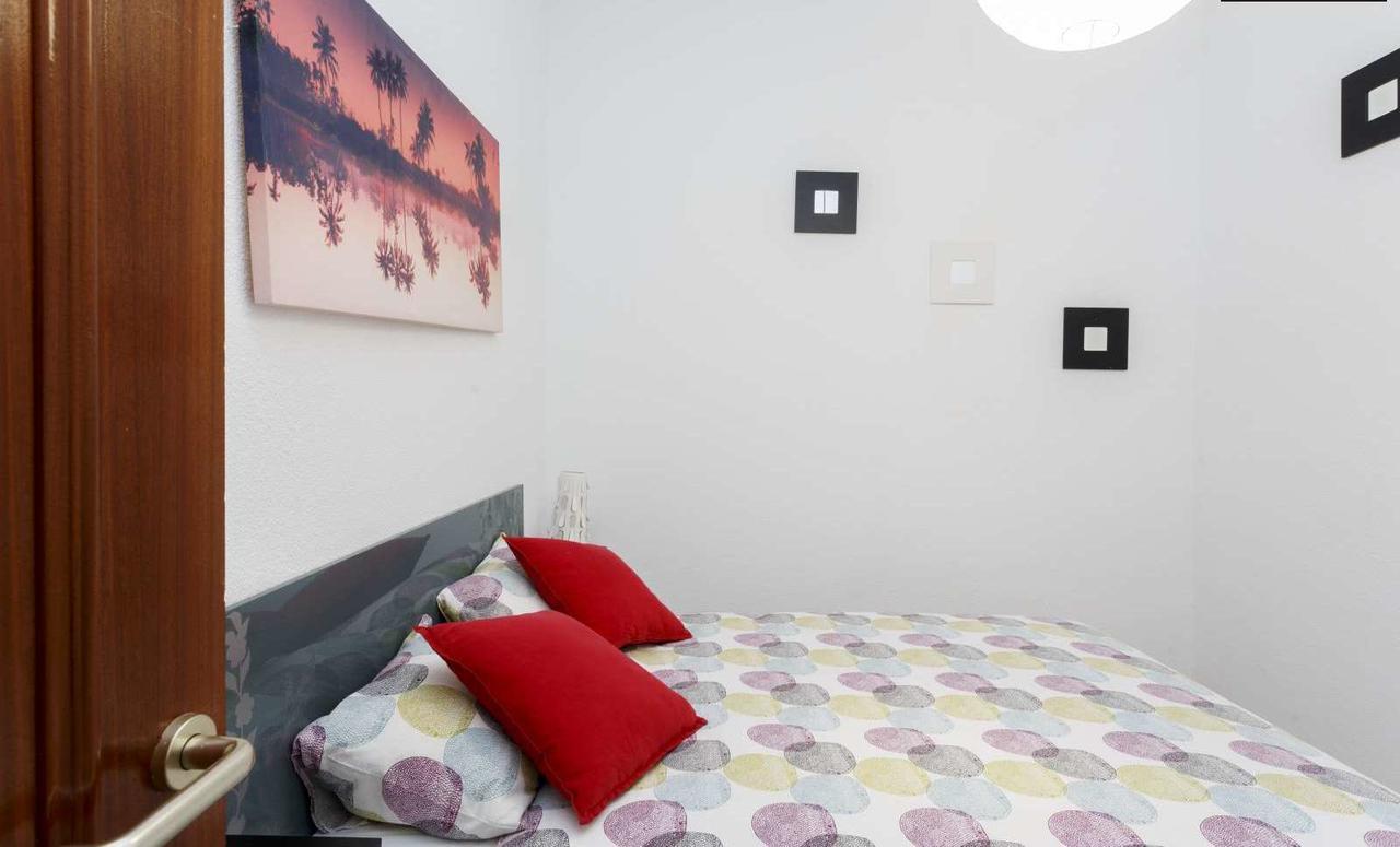 Apartmán Latina Madrid Exteriér fotografie