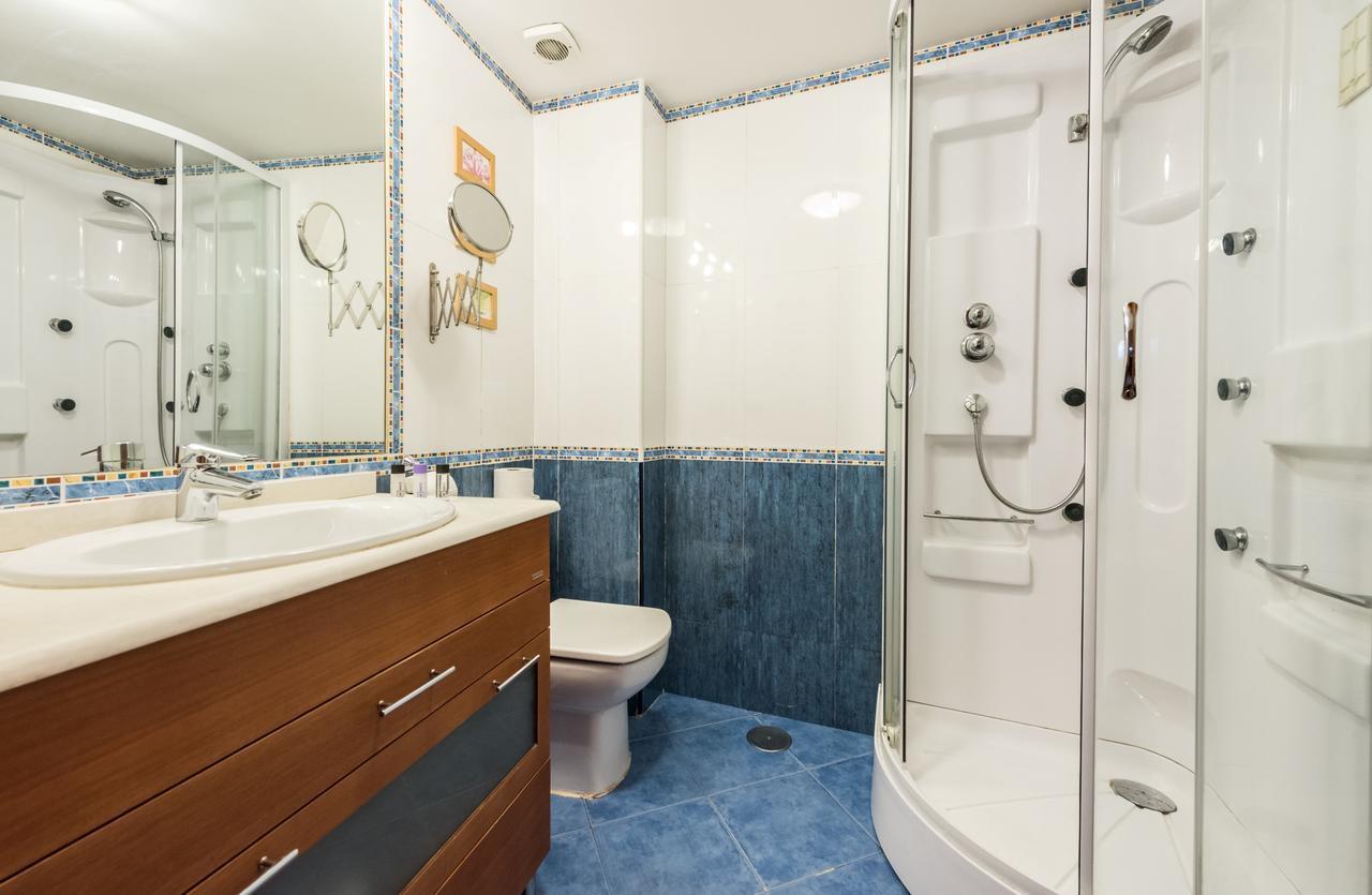 Apartmán Latina Madrid Exteriér fotografie